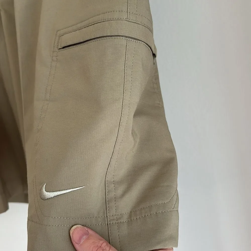 Nike Men’s golf shorts dry-fit cargo tan beige performance quick dry size 36 EUC